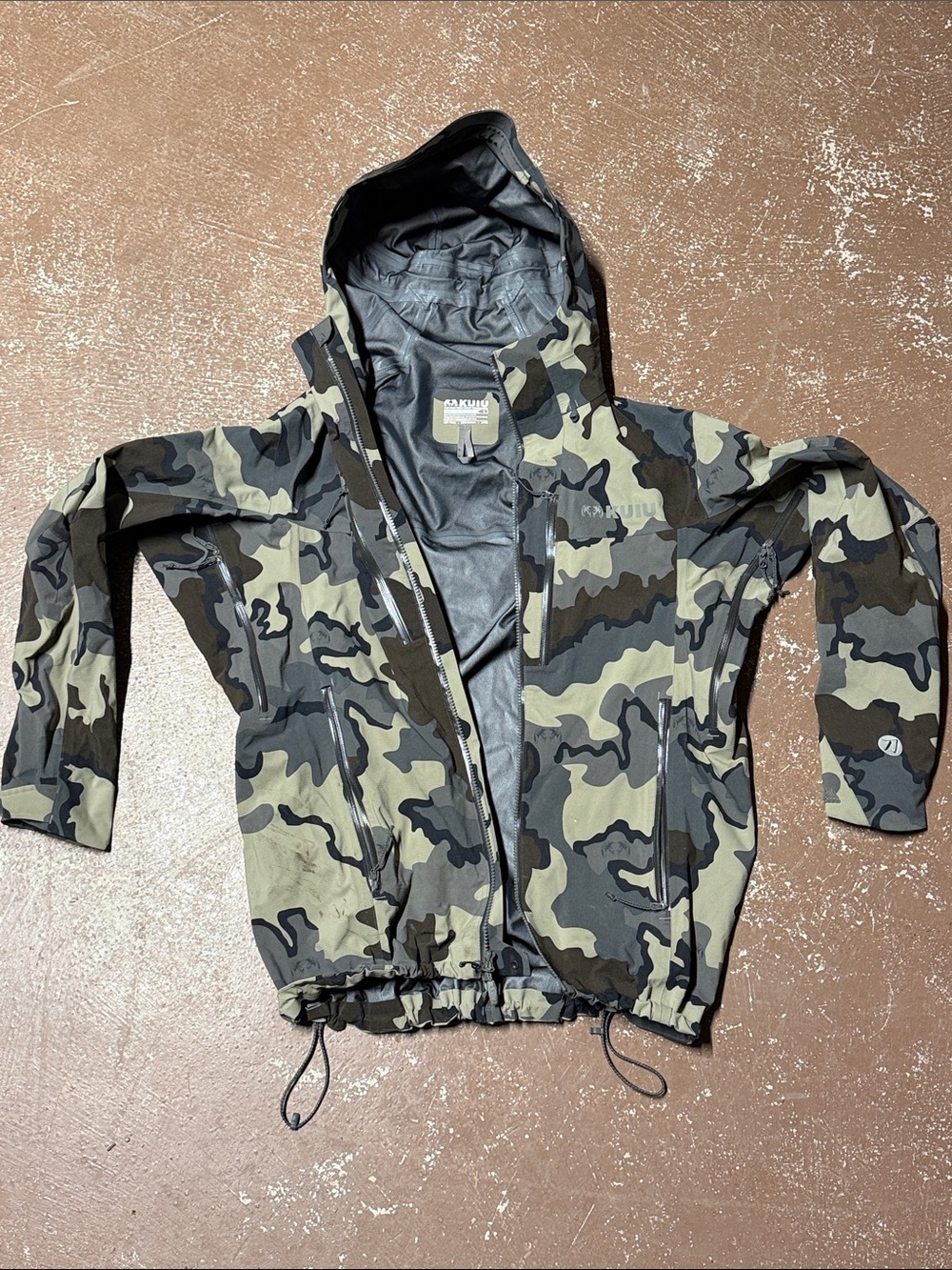 KUIU Kutana Storm Shell Jacket - Olive/Black